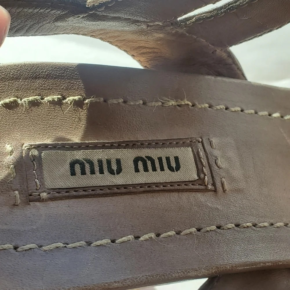 MIU MIU  leather sandal cork platform.  Sz10